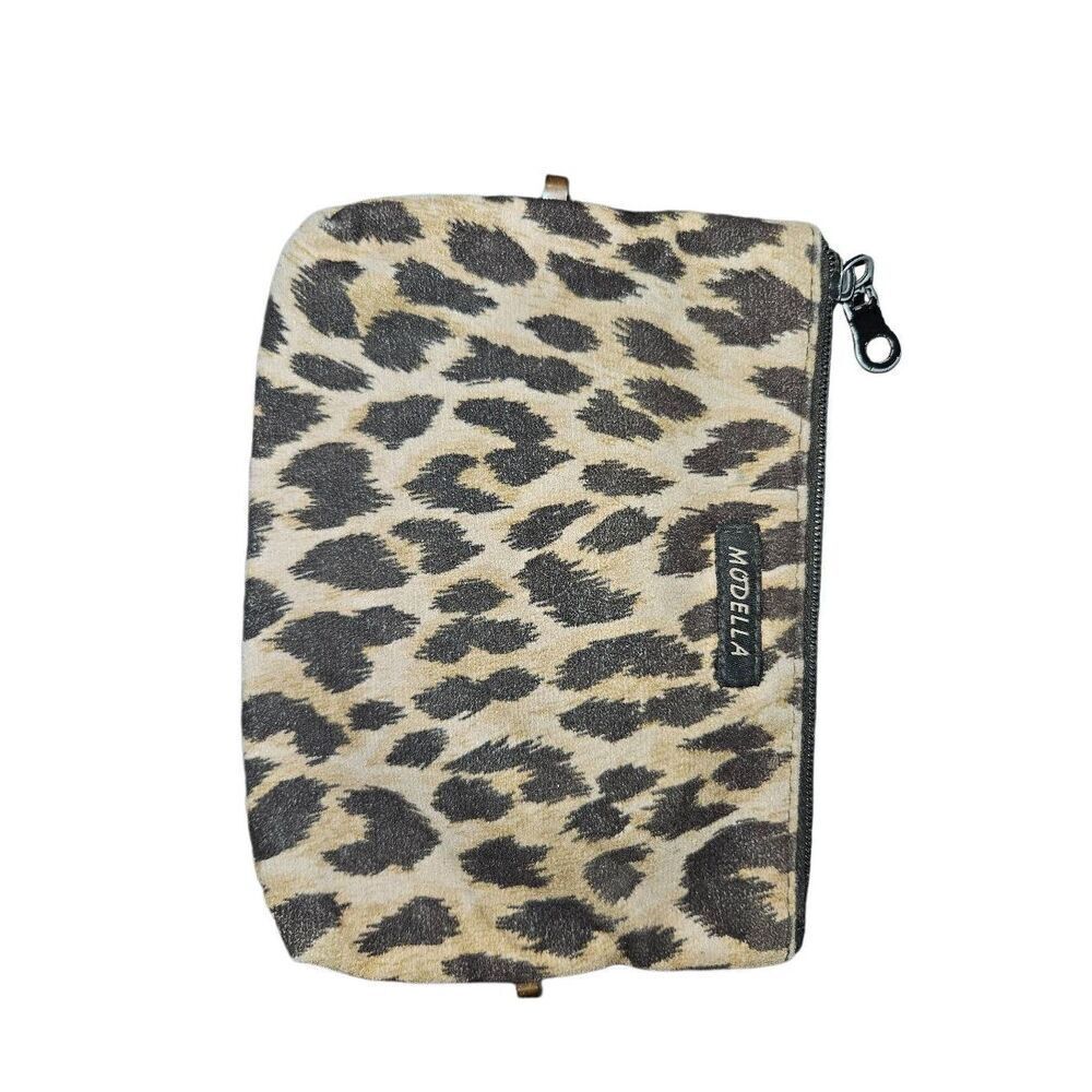 Modella makeup bag